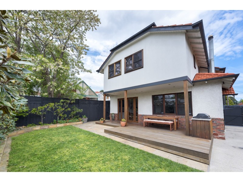 4 Quat Quatta Avenue, Ripponlea VIC 3185