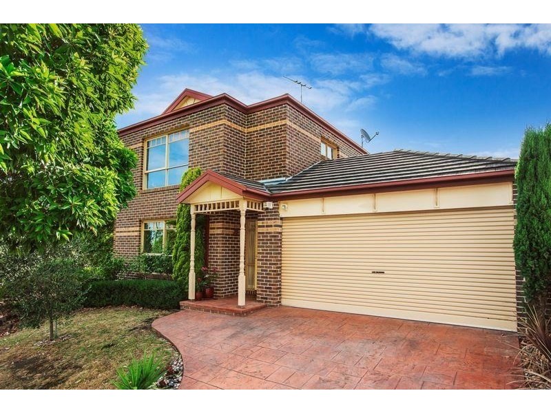 1/2 Wellington Street, Templestowe Lower VIC 3107