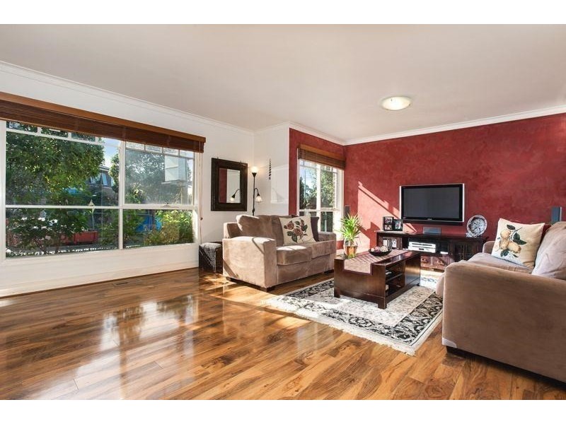 1/2 Wellington Street, Templestowe Lower VIC 3107