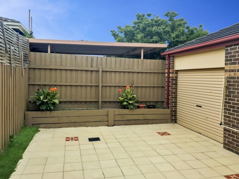 1/2 Wellington Street, Templestowe Lower VIC 3107