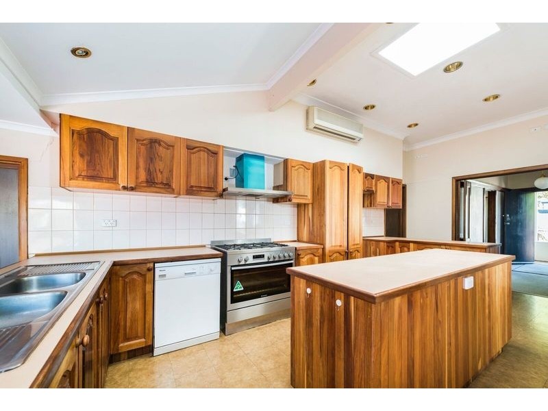34 Grandview Terrace, Kew VIC 3101