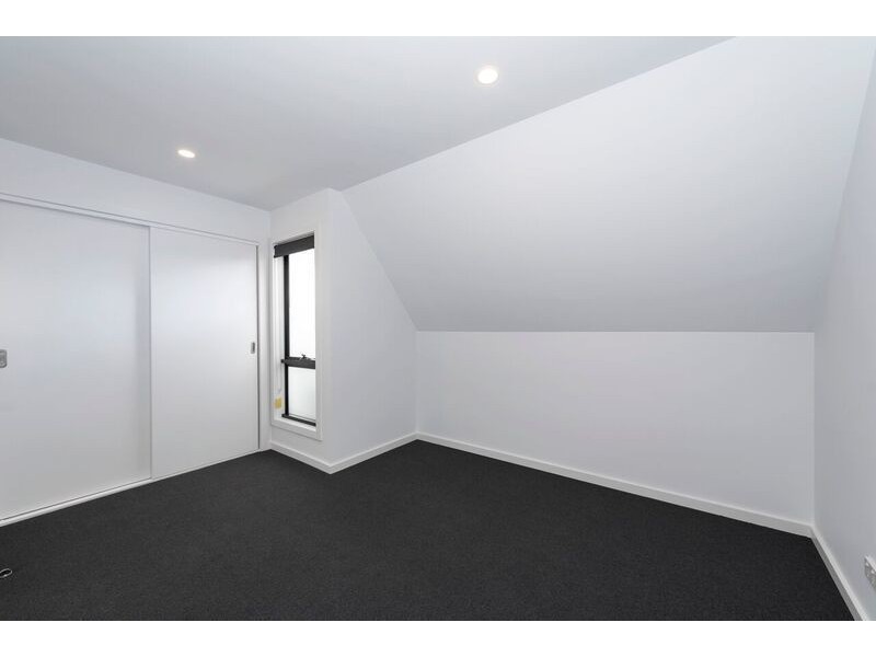 38 Sylvester Grove, Preston VIC 3072