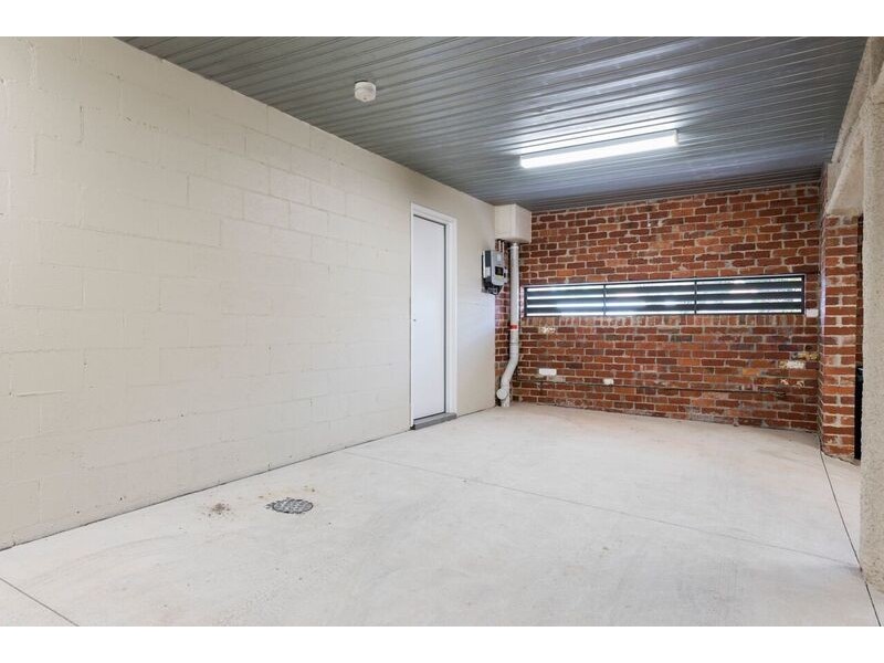 38 Sylvester Grove, Preston VIC 3072