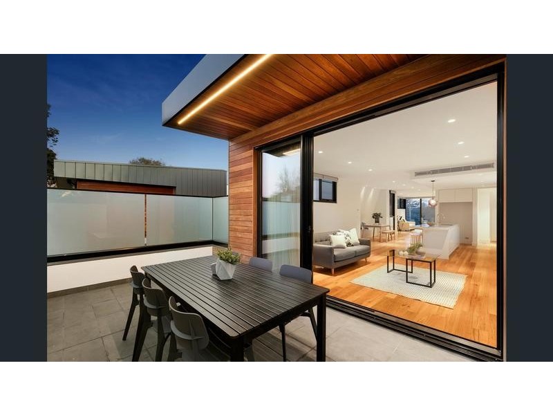 102/41 Canterbury Road, Canterbury VIC 3126