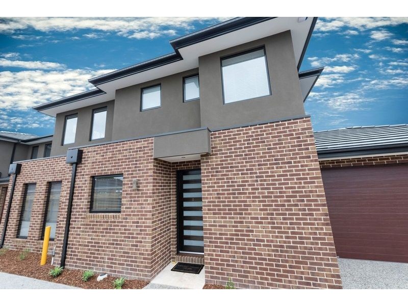 2/7 Burroughs Road, Balwyn VIC 3103