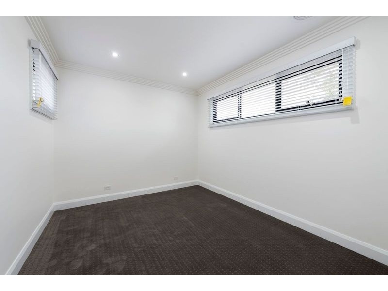 4/7 Burroughs Road, Balwyn VIC 3103