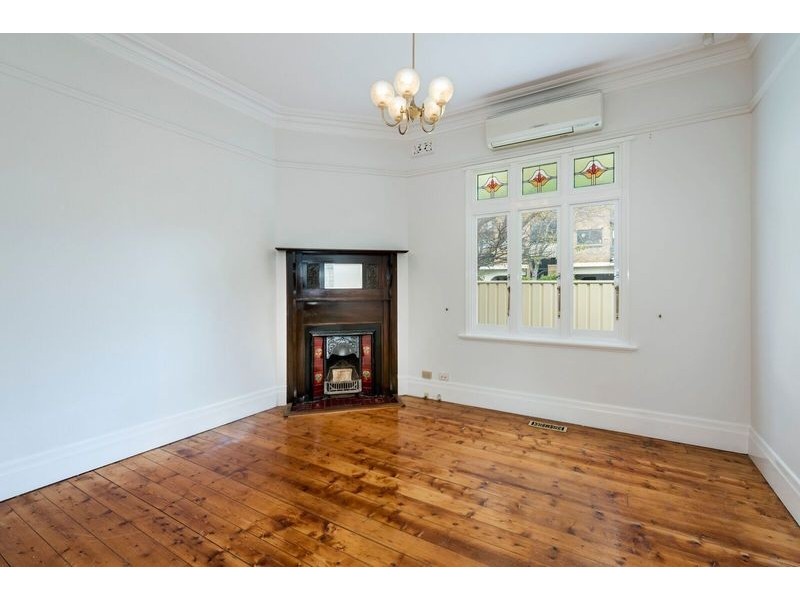 27 Irving Avenue, Prahran VIC 3181