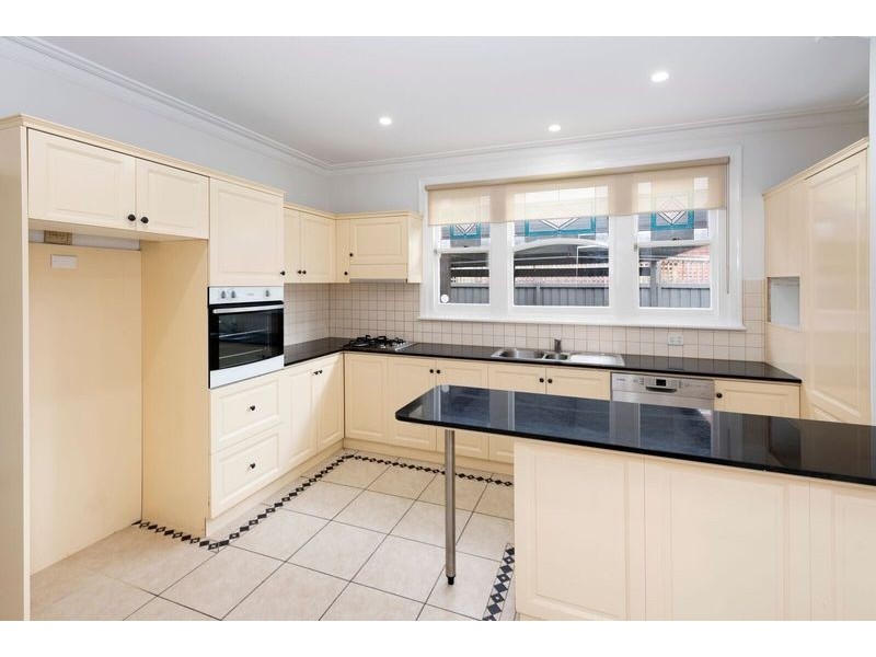 27 Irving Avenue, Prahran VIC 3181