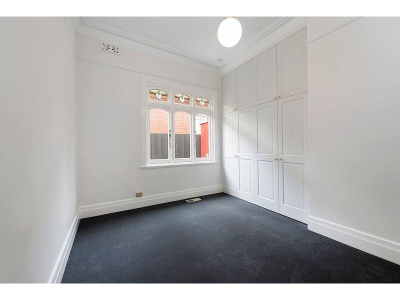 27 Irving Avenue, Prahran VIC 3181
