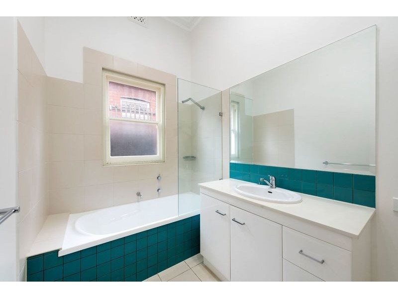 27 Irving Avenue, Prahran VIC 3181