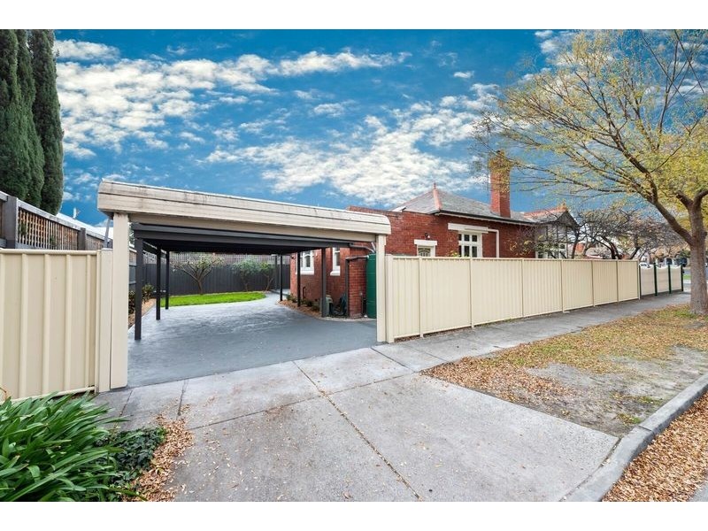 27 Irving Avenue, Prahran VIC 3181