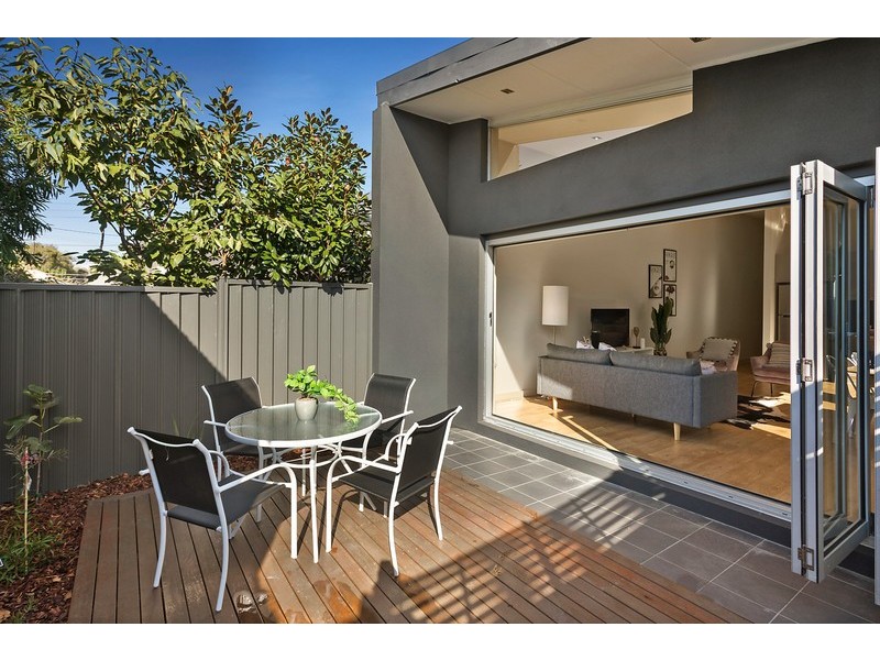 2A Main Street, Northcote VIC 3070