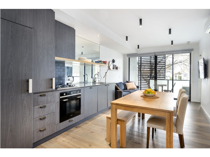 102/58 Queens Parade, Fitzroy North VIC 3068