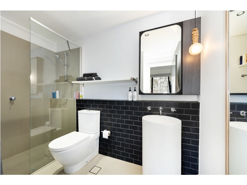 102/58 Queens Parade, Fitzroy North VIC 3068