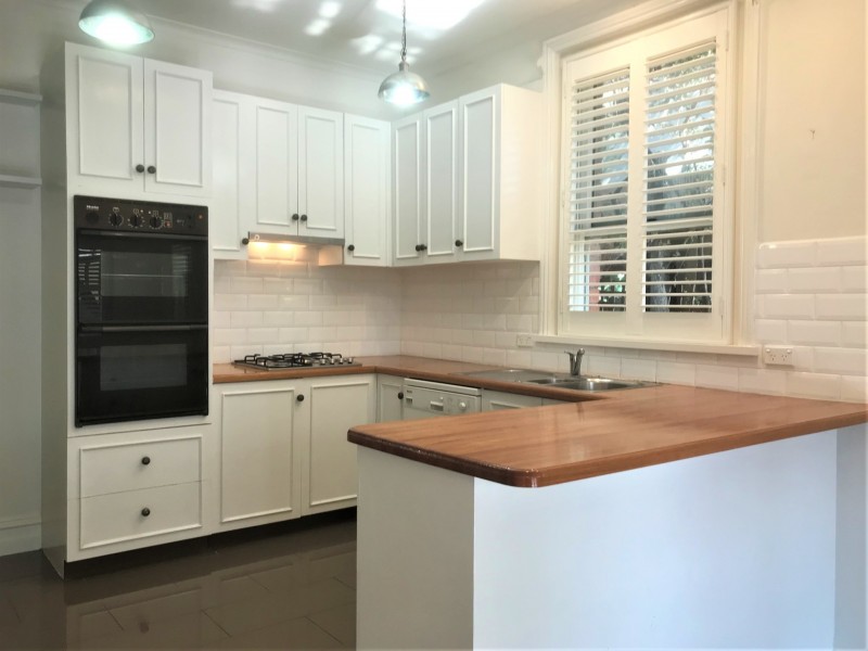 1 Highbury Grove, Kew VIC 3101