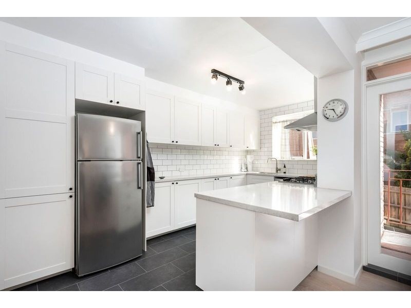 8/39 Derby Street, Kew VIC 3101