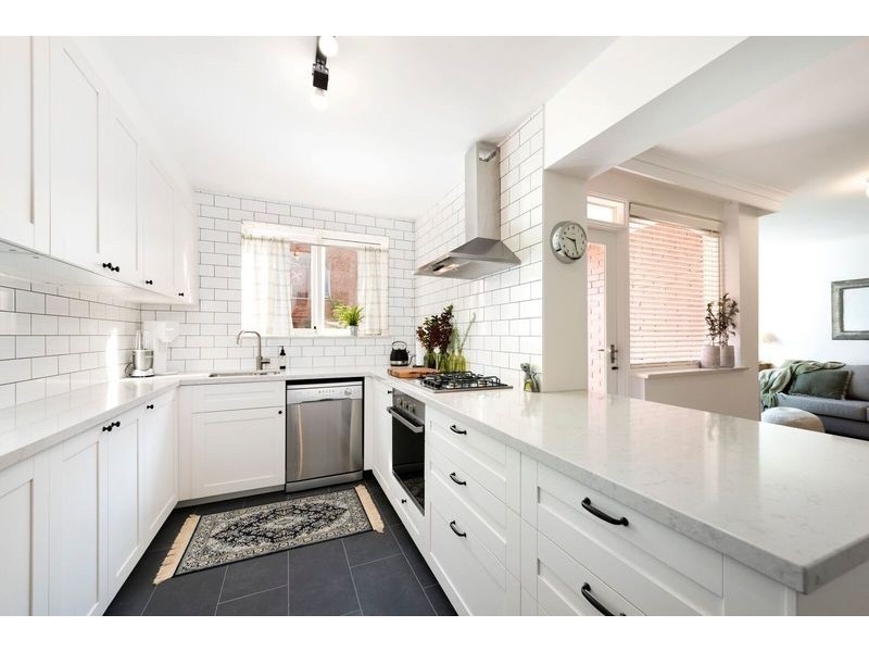 8/39 Derby Street, Kew VIC 3101