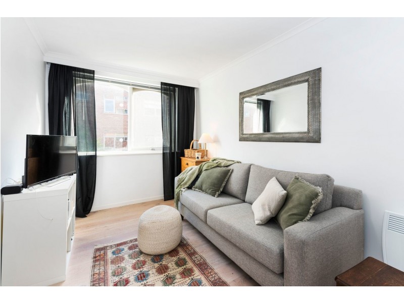 8/39 Derby Street, Kew VIC 3101