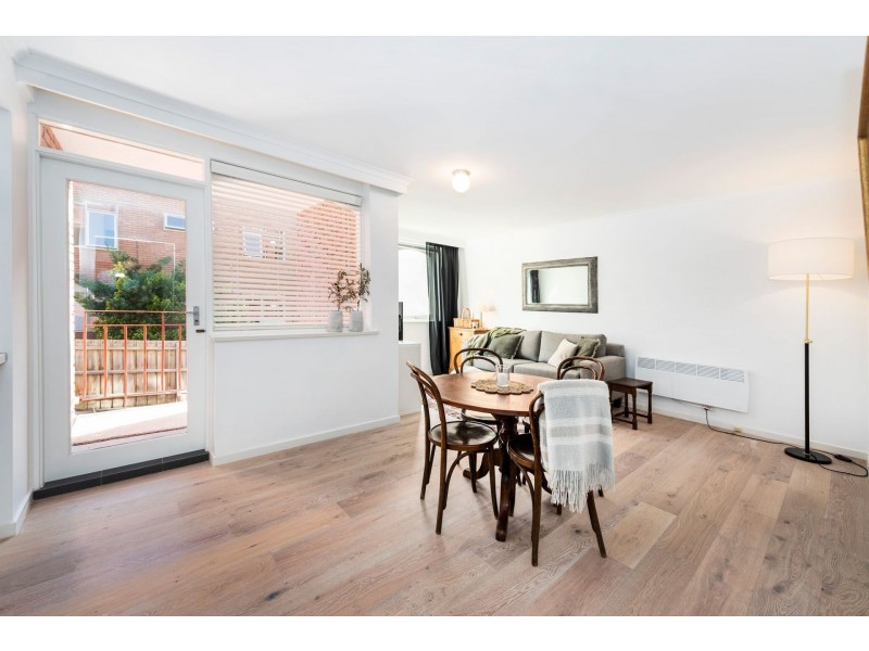 8/39 Derby Street, Kew VIC 3101