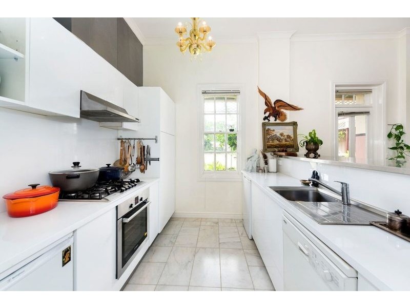 92 Wiltshire Drive, Kew VIC 3101