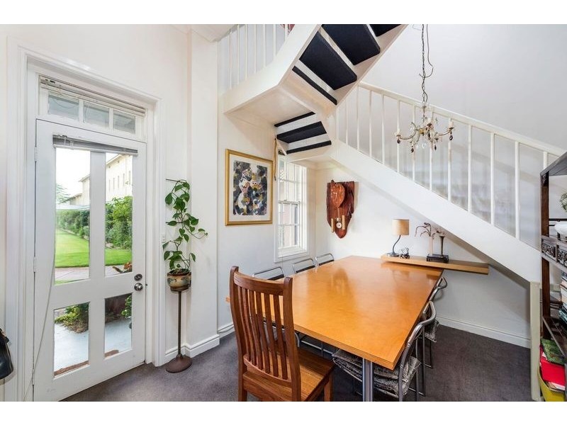 92 Wiltshire Drive, Kew VIC 3101