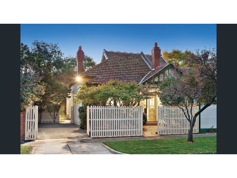 1 Berwick Street, Camberwell VIC 3124