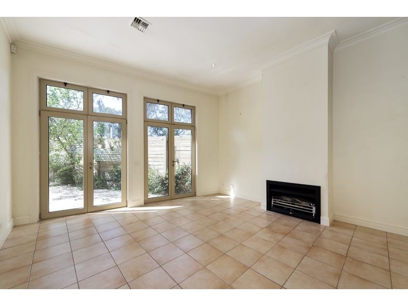 33A Turnbull Avenue, Toorak VIC 3142