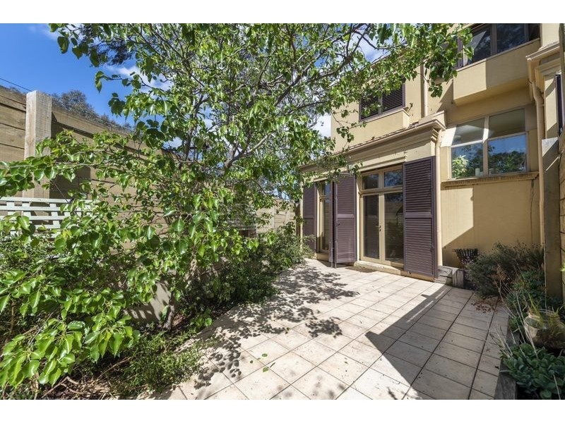 33A Turnbull Avenue, Toorak VIC 3142