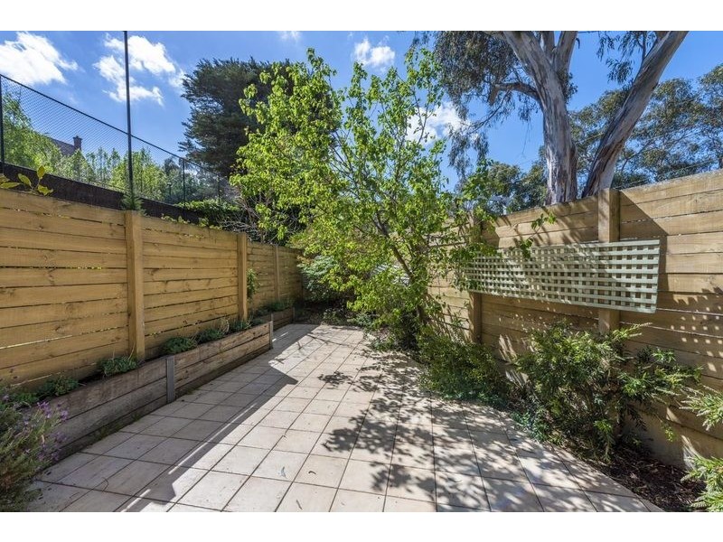 33A Turnbull Avenue, Toorak VIC 3142