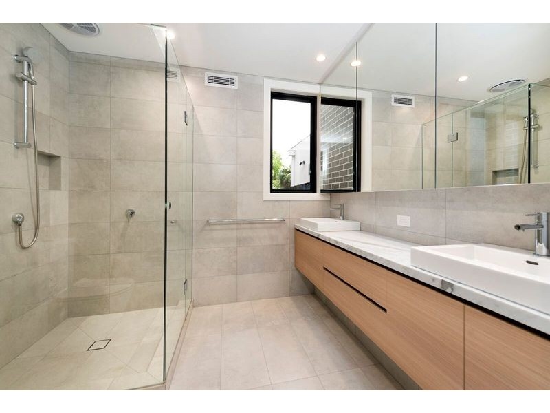 1/1 Leonard Street, Deepdene VIC 3103