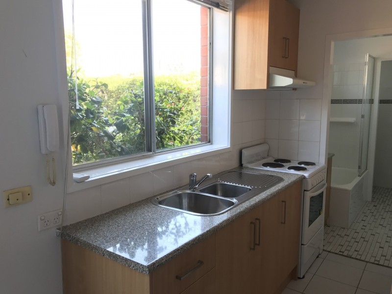 1/15 McCracken Avenue, Northcote VIC 3070