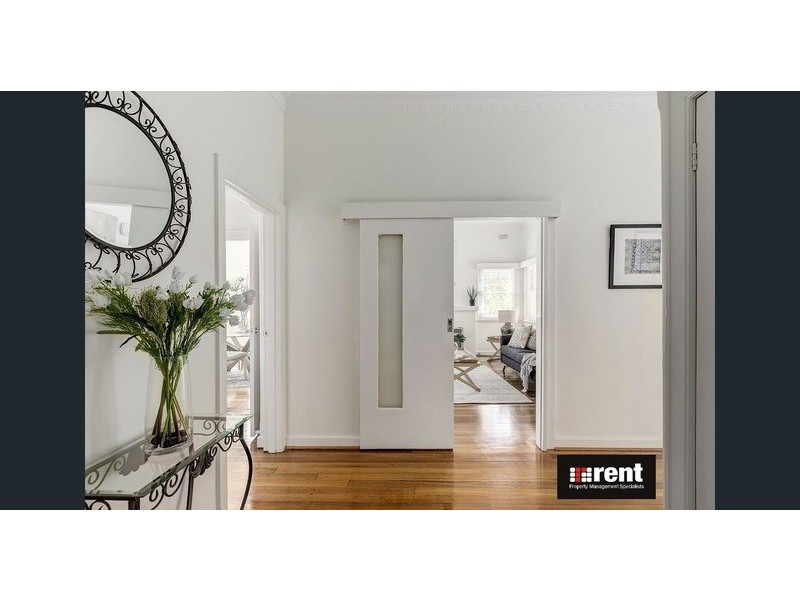 2/16 Corsewall Close, Hawthorn VIC 3122