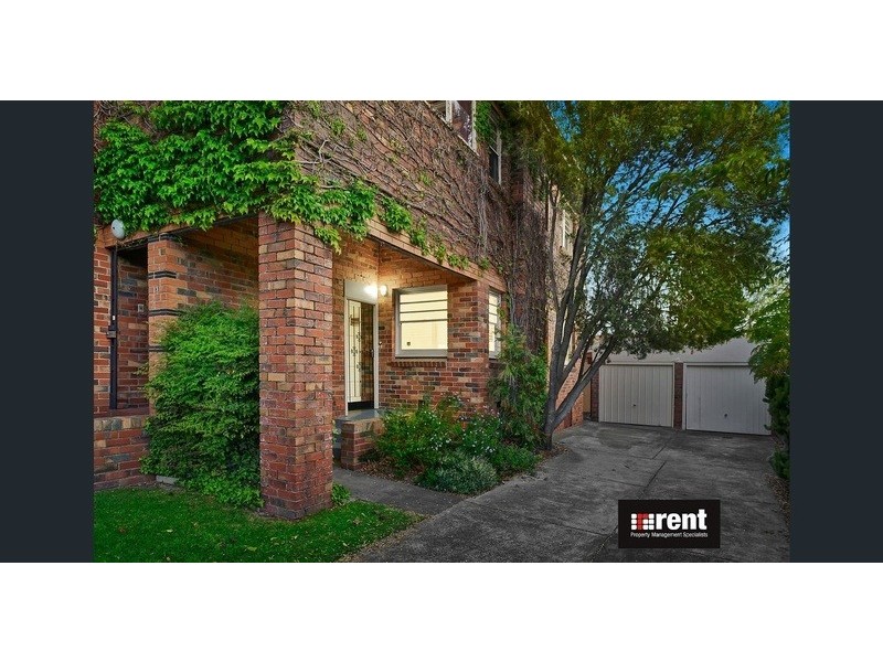 2/16 Corsewall Close, Hawthorn VIC 3122