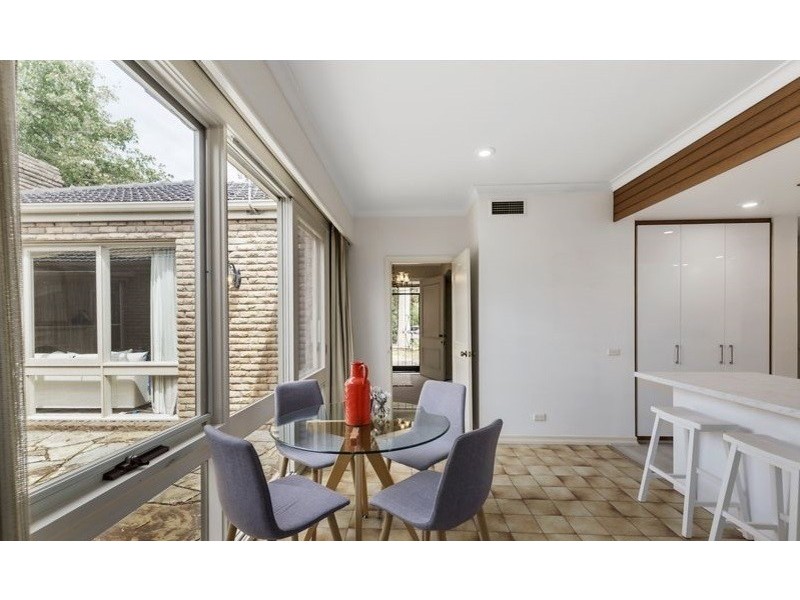 4 Corsewall Close, Hawthorn VIC 3122