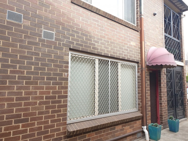 2/68 Station Street, Fairfield VIC 3078