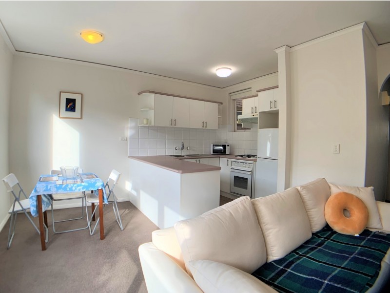 8/26-28 Disraeli Street, Kew VIC 3101