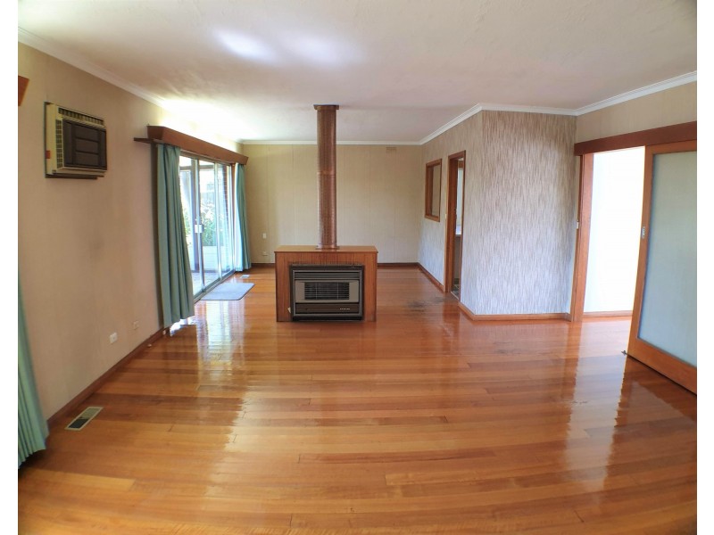 10 Chatsworth Quadrant, Templestowe Lower VIC 3107