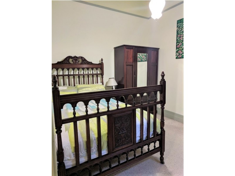 22 Parkhill Road, Kew VIC 3101