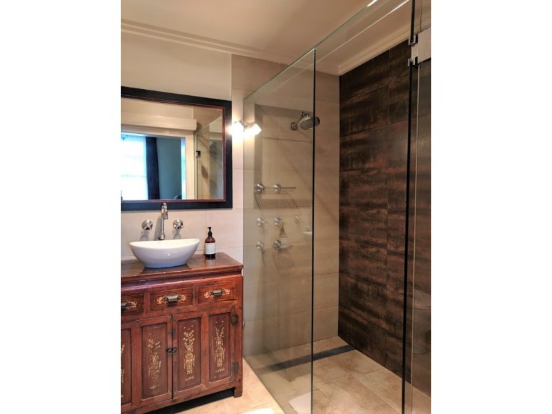 22 Parkhill Road, Kew VIC 3101