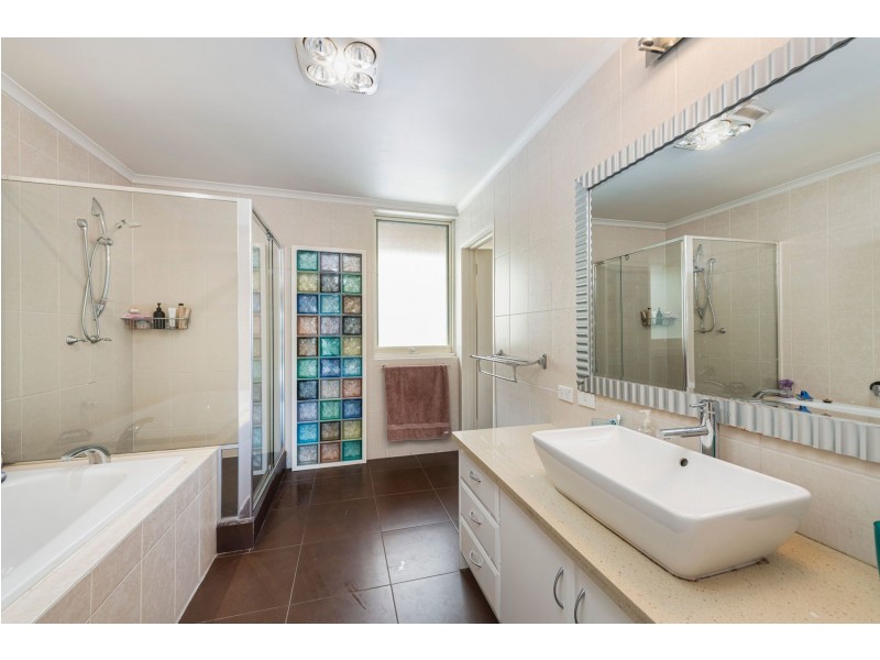 18 Hawthorn Glen, Hawthorn VIC 3122