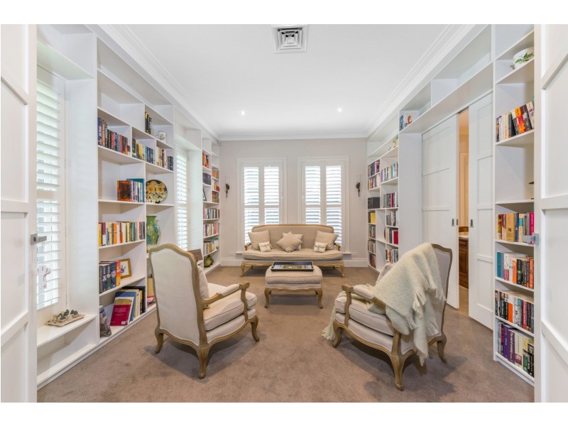 14 Hillcrest Avenue, Kew VIC 3101