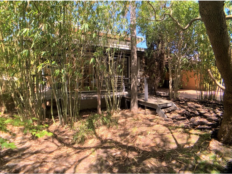 56 Elm Grove, Kew East VIC 3102