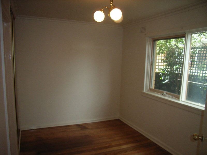 2/39 Byron Street, Elwood VIC 3184