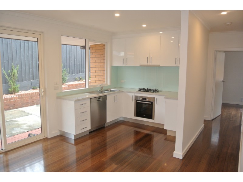 2/28-30 Orange Grove, Camberwell VIC 3124