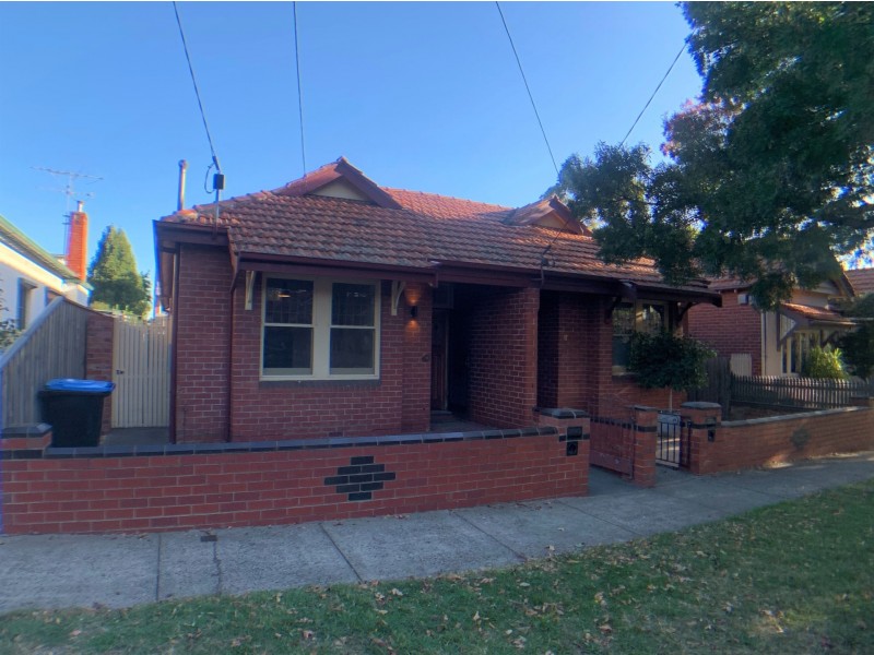 15 Fern Avenue, Windsor VIC 3181