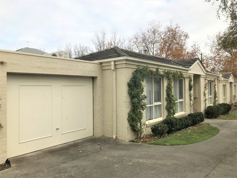 2/18 Sycamore Street, Malvern East VIC 3145