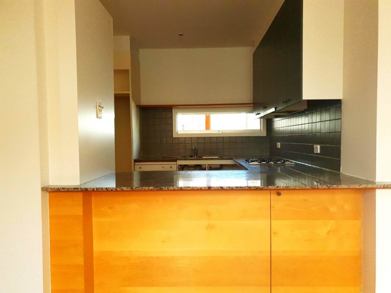 8 Tyne Street, Carlton VIC 3053