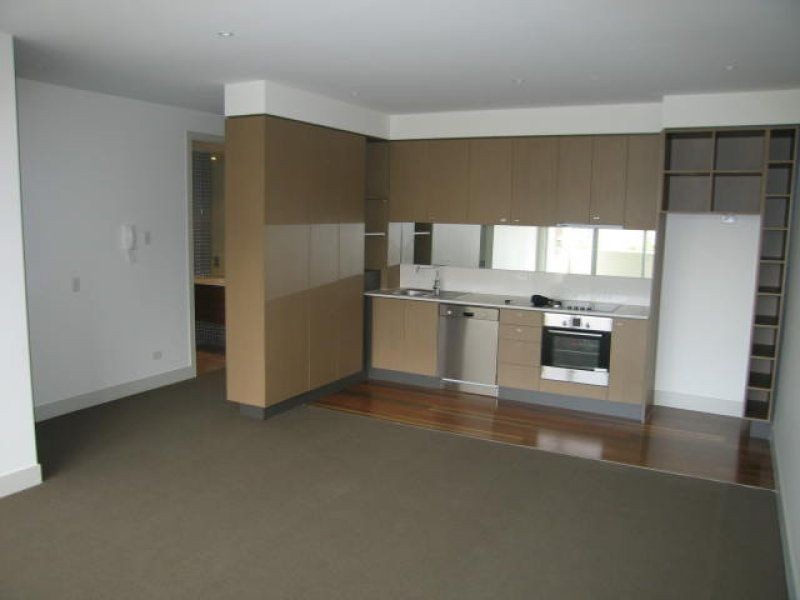 502/30 Wreckyn Street, North Melbourne VIC 3051