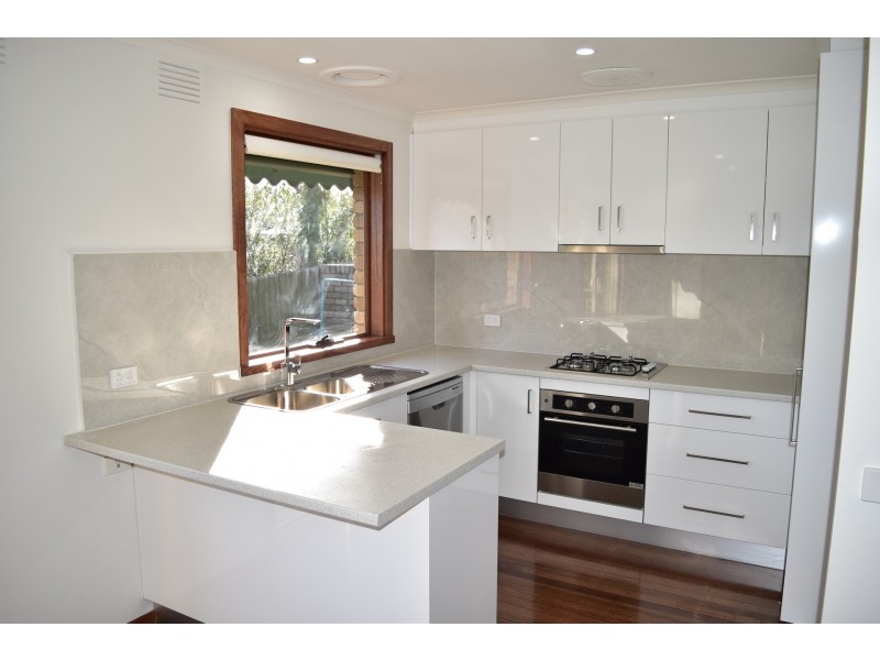 8/11 Parring Road, Balwyn VIC 3103