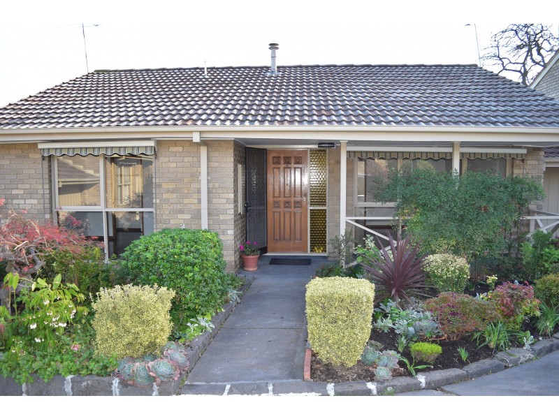 8/11 Parring Road, Balwyn VIC 3103